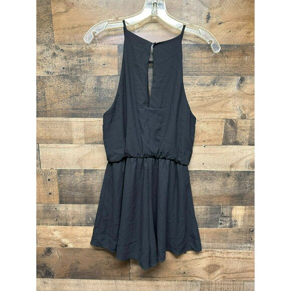 Lush Women's Romper Size‎ Medium - Picture 3 of 3